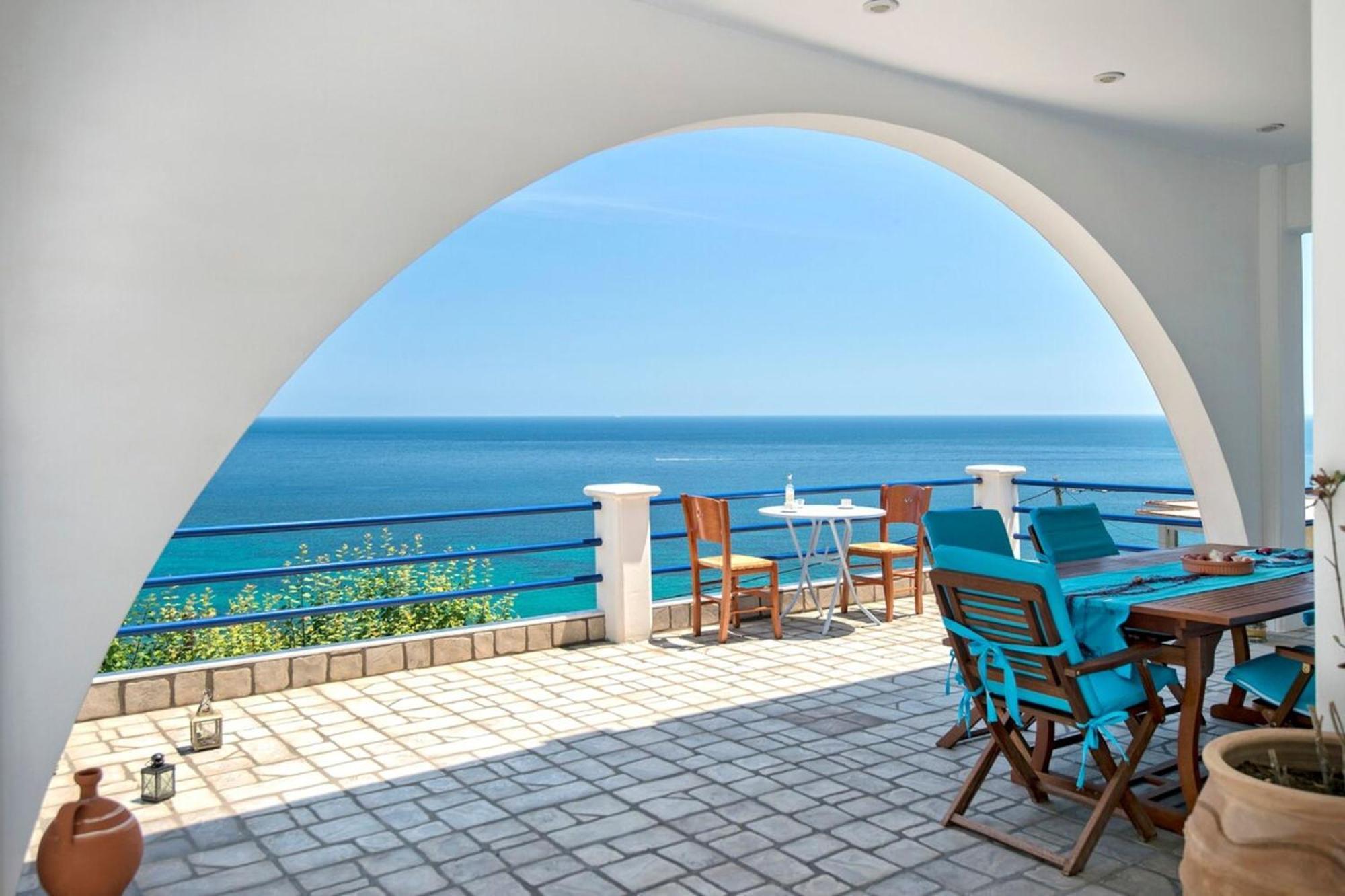 Blue Dream Seaside Villa With Superb Sea Views คีมี ภายนอก รูปภาพ